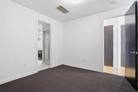 $369,500 | 2600 West 7th Street, Unit 1727, Fort Worth, TX 76107
