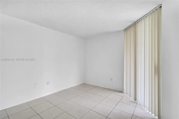 $2,200 | 8255 Southwest 152nd Avenue, Unit E109, Miami, FL 33193