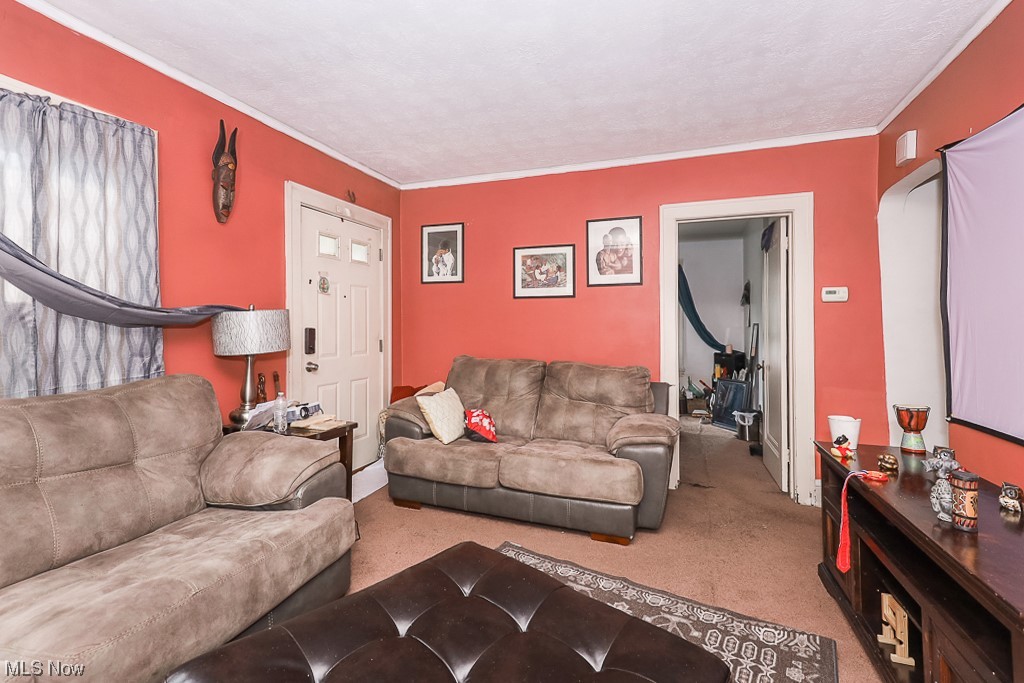 1122 Winston Road Cleveland, OH 44121 - Photo 7 of 13