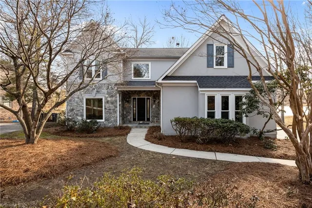 $625,000 | 5305 Coveview Court, Greensboro, NC 27407