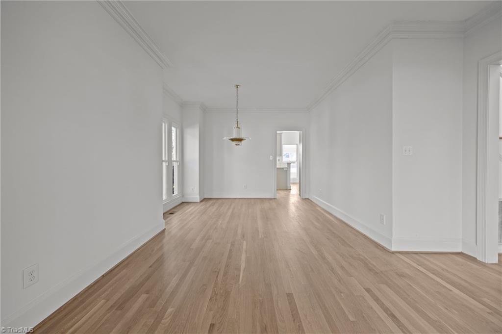 5305 Coveview Court Greensboro, NC 27407 - Photo 10 of 40