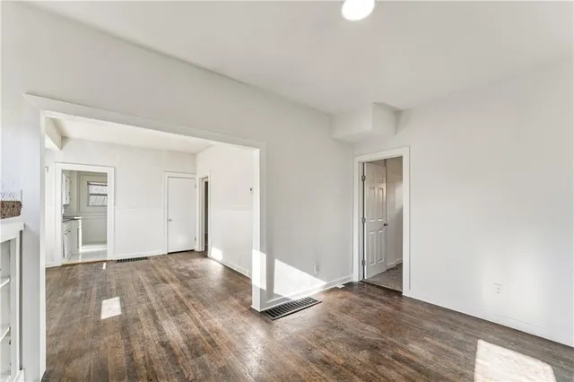 $173,900 | 4438 Park Avenue, Kansas City, MO 64130