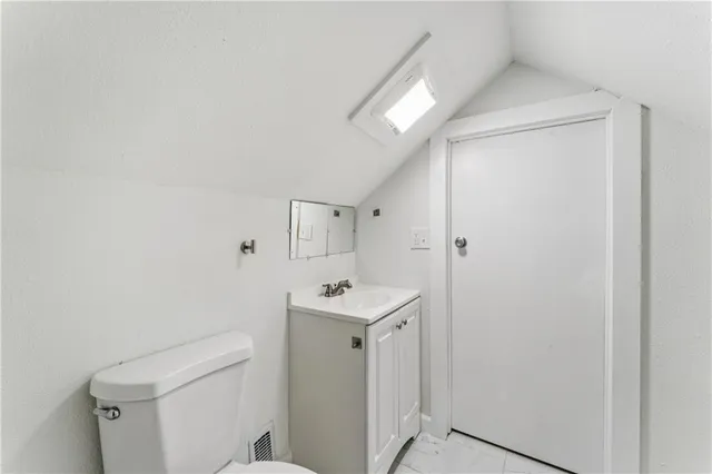 $173,900 | 4438 Park Avenue, Kansas City, MO 64130