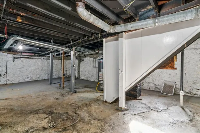 $173,900 | 4438 Park Avenue, Kansas City, MO 64130