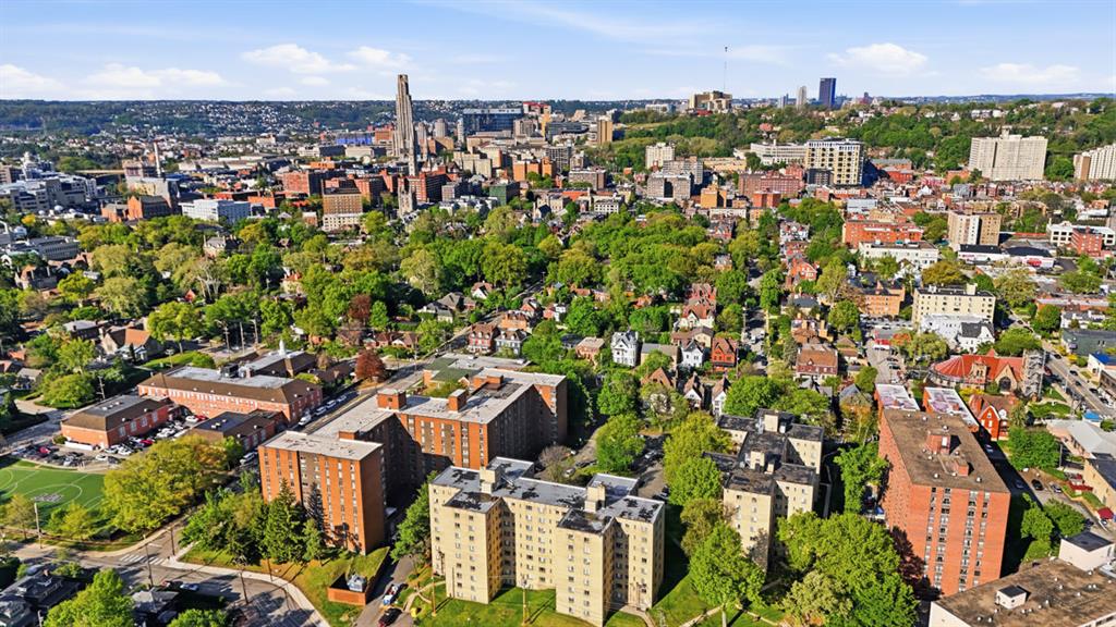 5 Bayard Road, Unit 810 Pittsburgh, PA 15213 - Photo 41 of 43 an aerial view of multiple house