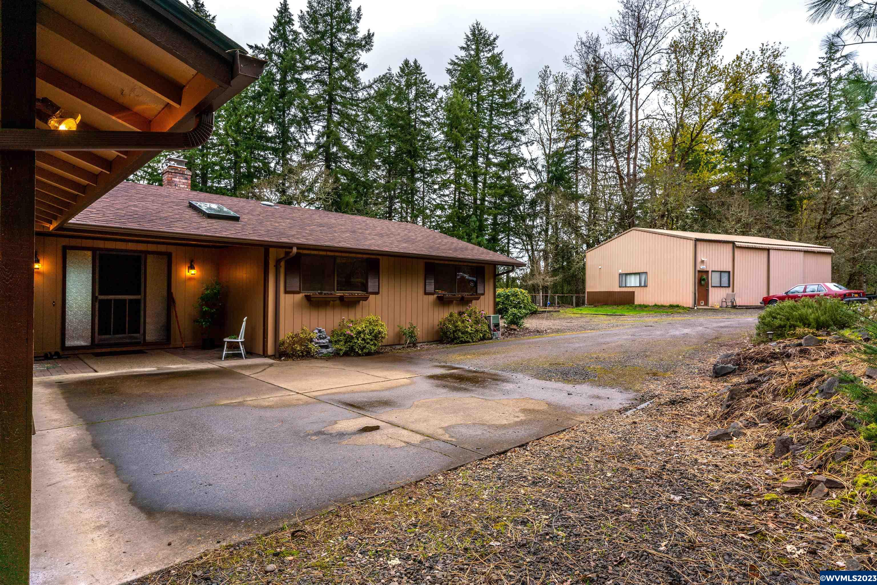 3185 Northwest Countryman Circle Albany, OR 97321 - Photo 30 of 42