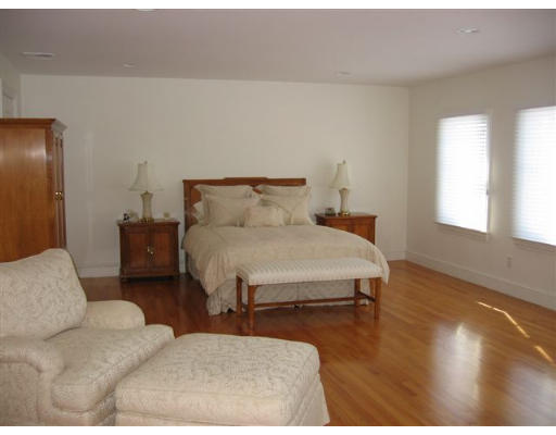 242 Bridle Trail Road Needham, MA 02492 - Photo 12 of 13