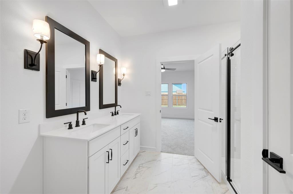 528 Brookside Drive Van Alstyne, TX 75495 - Photo 14 of 28