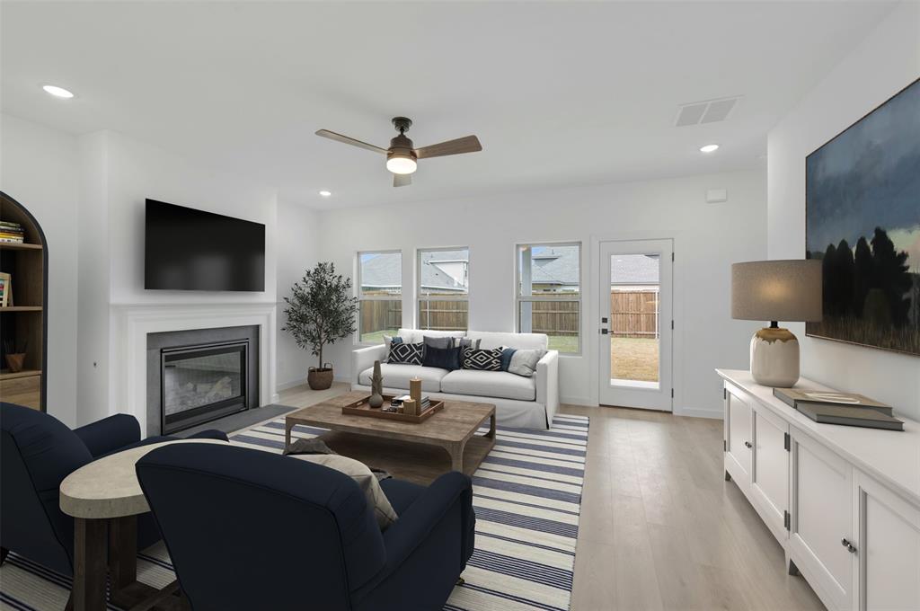 528 Brookside Drive Van Alstyne, TX 75495 - Photo 4 of 28