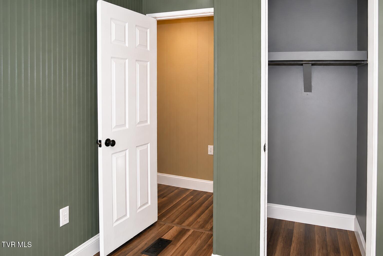 225 Shaw Road Chuckey, TN 37641 - Photo 21 of 33 Bedroom 2.2