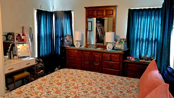 $140,000 | 110 East Park Avenue, Deer Creek, IL 61733