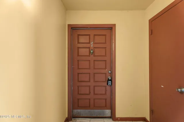 $87,000 | 6552 La Mirada Drive East, Unit 7, Jacksonville, FL 32217