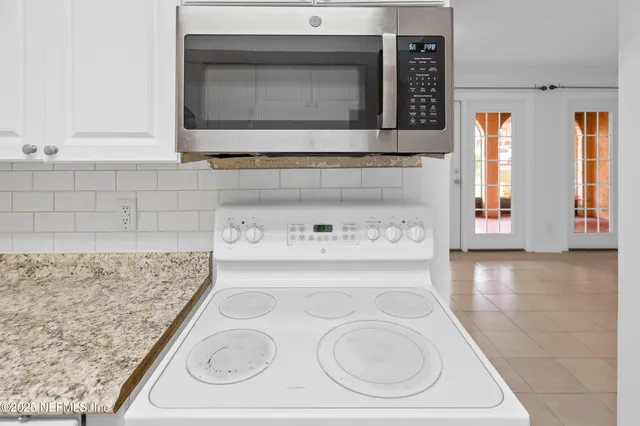 $87,000 | 6552 La Mirada Drive East, Unit 7, Jacksonville, FL 32217