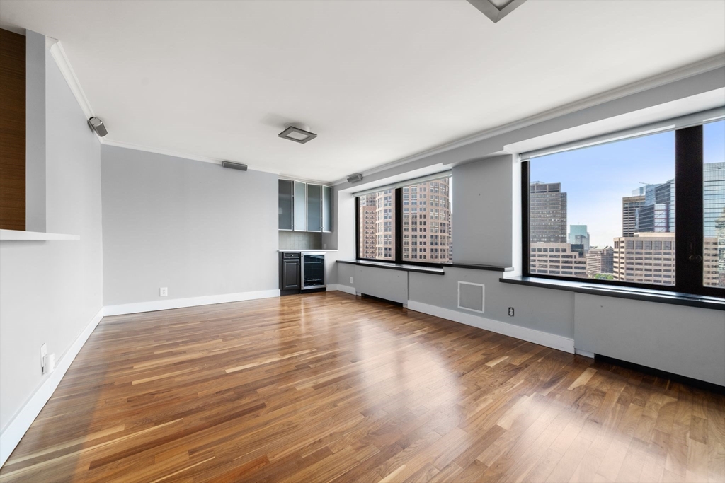 65 East India Row, Unit 31H Boston, MA 02110 - Photo 12 of 26