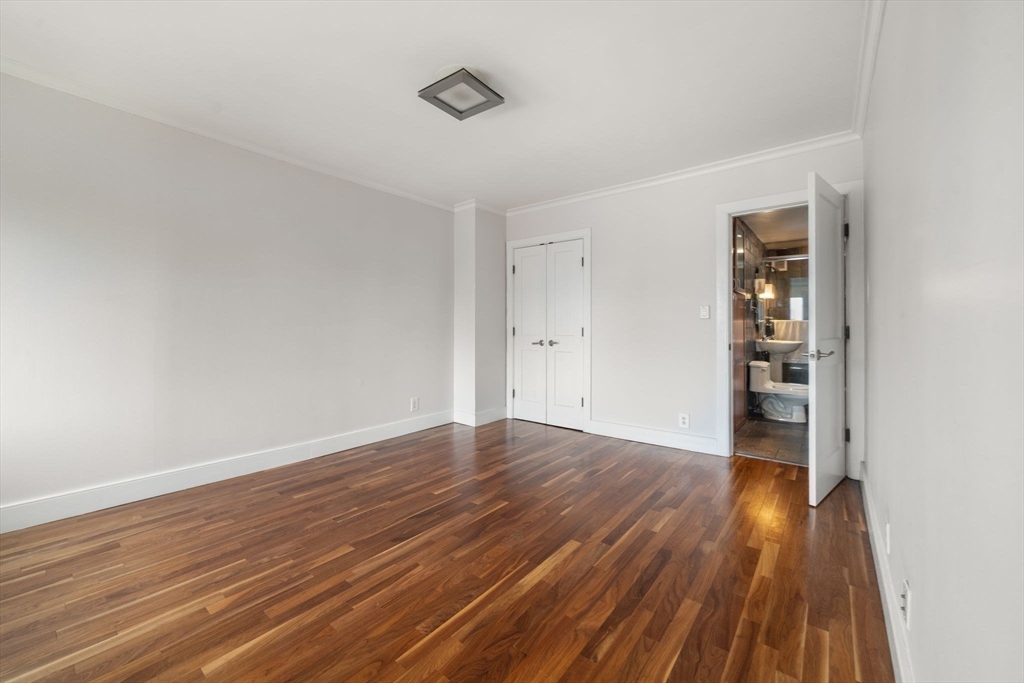 65 East India Row, Unit 31H Boston, MA 02110 - Photo 13 of 26