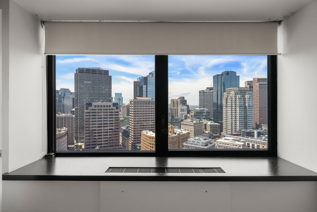 65 East India Row, Unit 31H Boston, MA 02110 - Photo 18 of 26