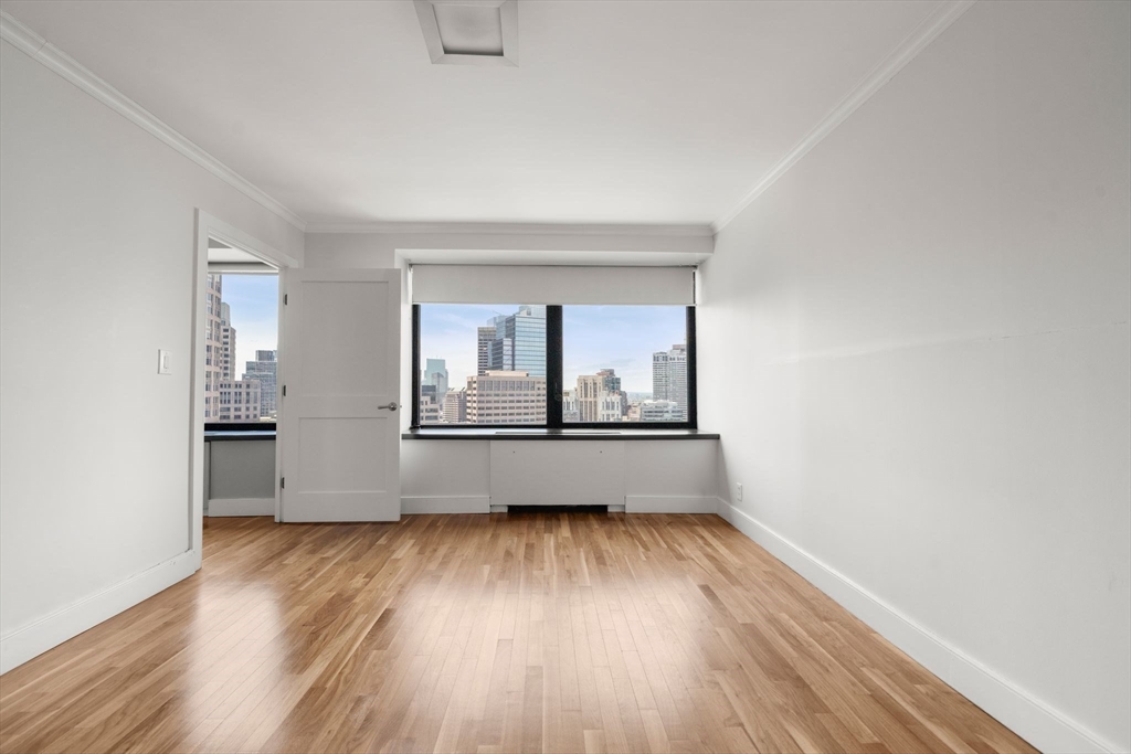 65 East India Row, Unit 31H Boston, MA 02110 - Photo 4 of 26