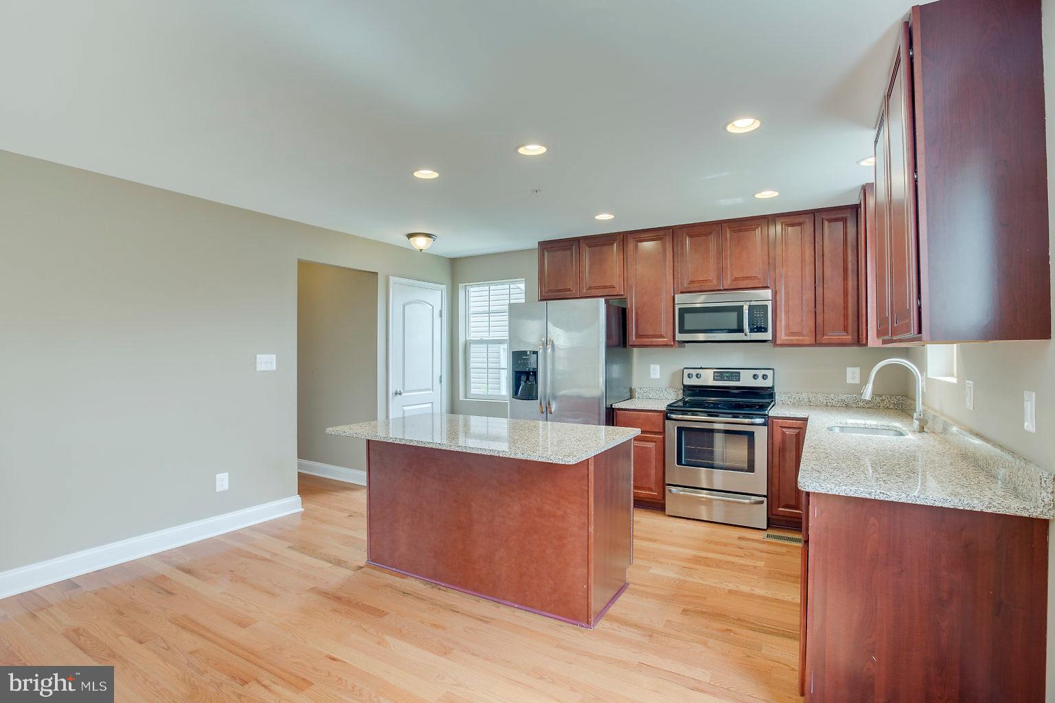 2815 Virginia Avenue Halethorpe, MD 21227 - Photo 23 of 44 Kitchen