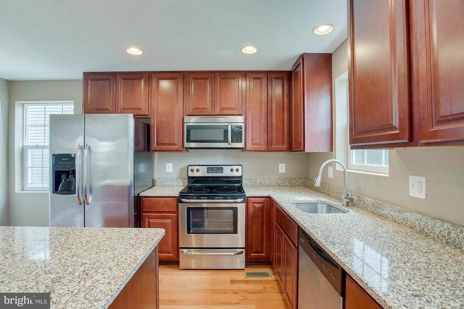 2815 Virginia Avenue Halethorpe, MD 21227 - Photo 26 of 44 Granite Countertops