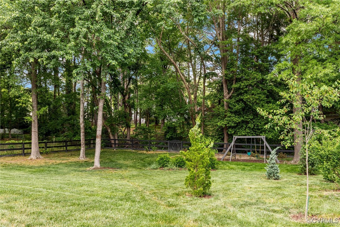 16412 Inchcape Road Moseley, VA 23120 - Photo 35 of 50 View of vast feced yard