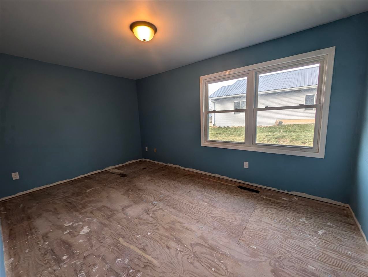 200 West Kimberly Road Lone Tree, IA 52755 - Photo 12 of 16 Gallery Image 12