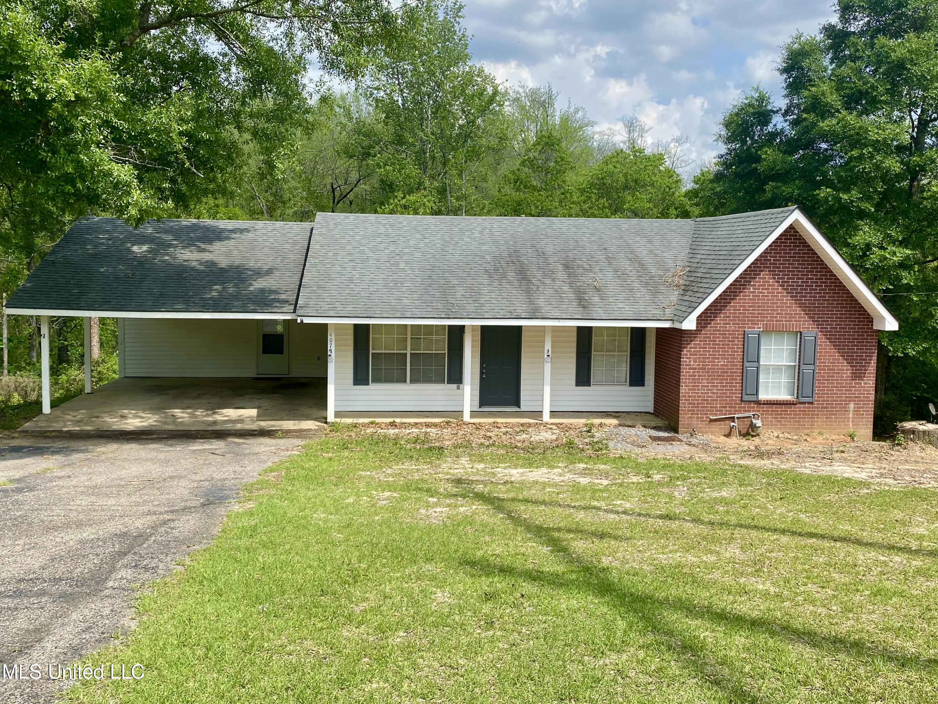 407 South Dorothy Street Wiggins, MS 39577 - Photo 1 of 1 Front of home