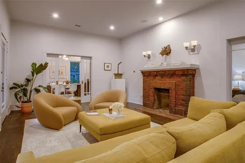 $735,000 | 732 Haines Avenue, Dallas, TX 75208