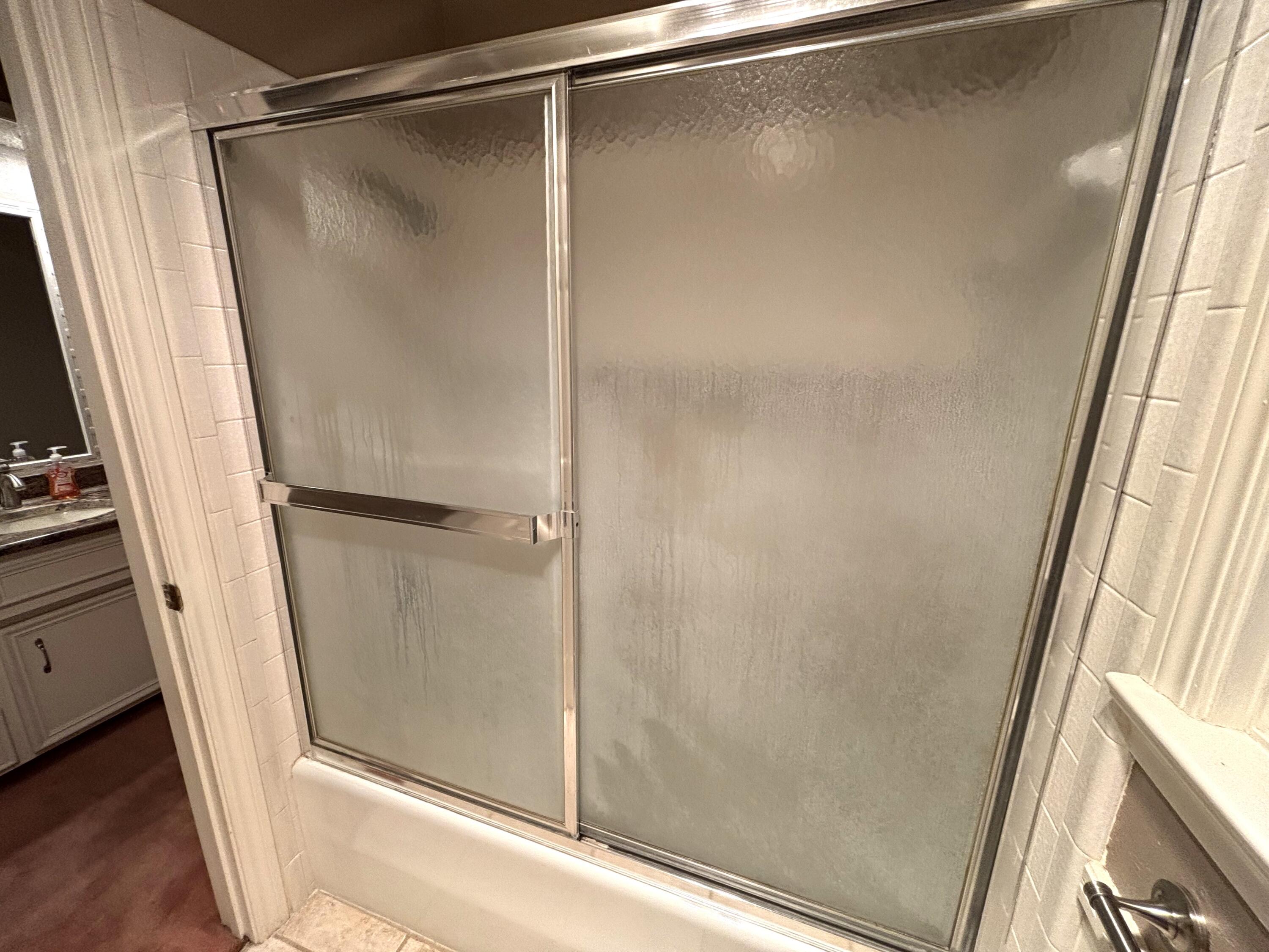 3004 80th Street Lubbock, TX 79423 - Photo 23 of 29 bath in hall