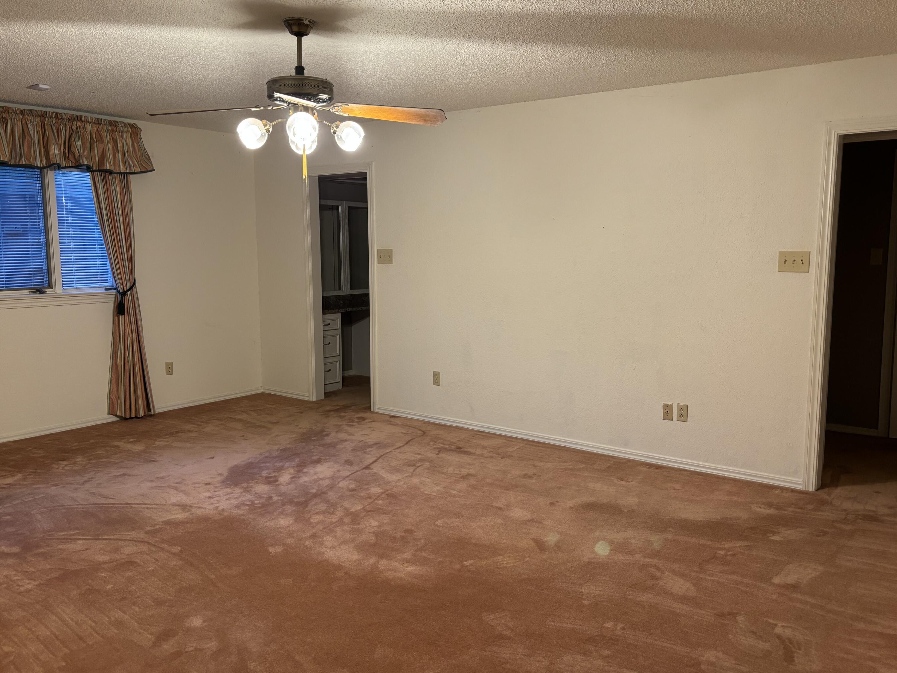 3004 80th Street Lubbock, TX 79423 - Photo 10 of 29 main bedroom