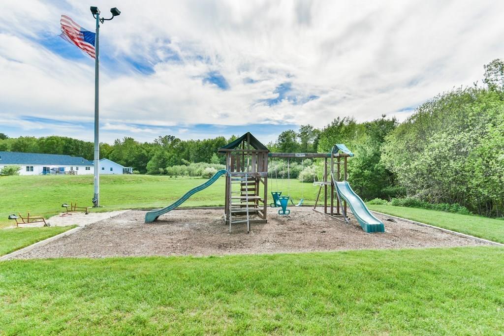 96 Old Southbridge Road Dudley, MA 01571 - Photo 18 of 41 Gallery Image 18