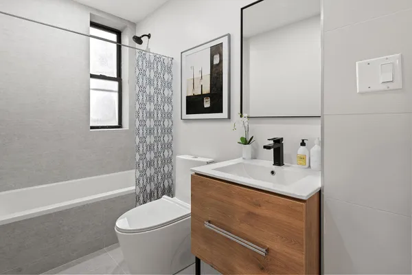 $295,000 | 86 Thayer Street, Unit 4I | Washington Heights
