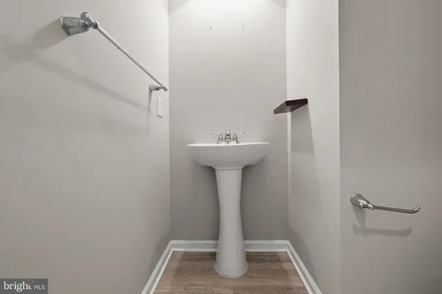 $329,900 | 10023 Iron Pointe Drive Extension, Unit 201B2, Millsboro, DE 19966