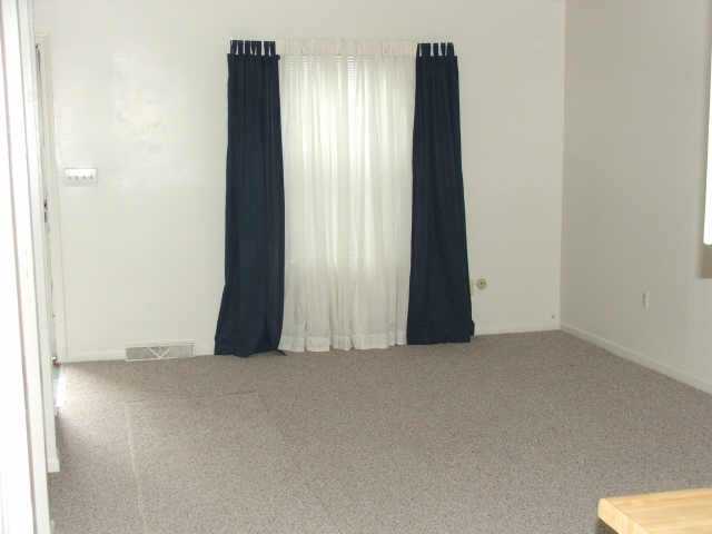 2738 Petzinger Road Columbus, OH 43209 - Photo 2 of 5 Gallery Image 2