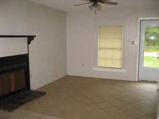 7703 Helton Drive Foley, AL 36535 - Photo 4 of 4 Additional Inside 1