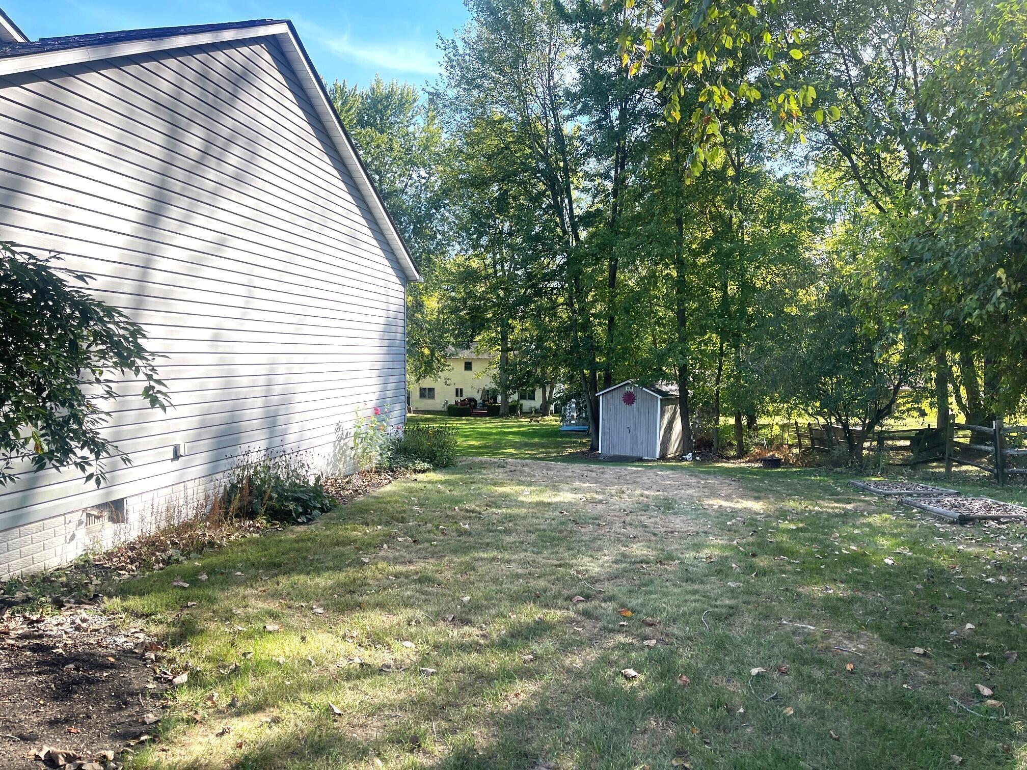 169 Citation Road Southwest Pataskala, OH 43062 - Photo 27 of 30 Side Yard