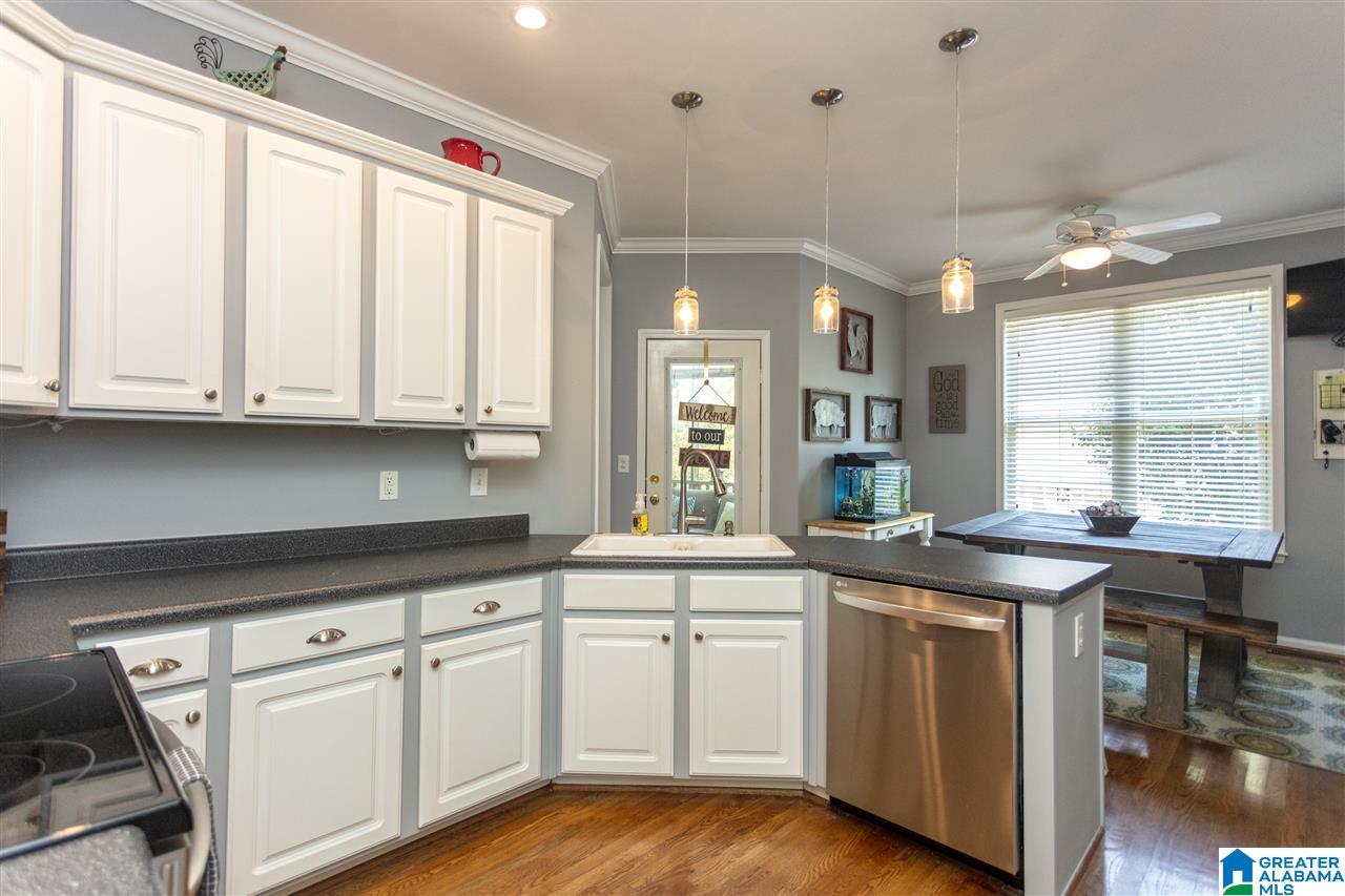 115 Water Elm Drive Alabaster, AL 35114 - Photo 21 of 38
