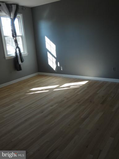 Bedroom (Master)