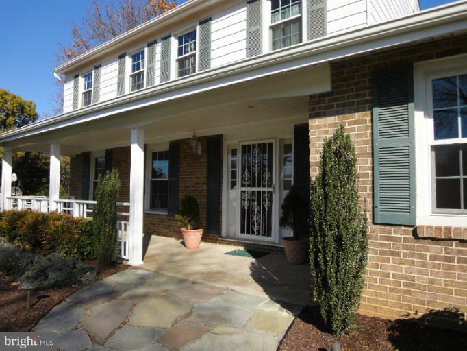 10470 Graeloch Road Laurel, MD 20723 - Photo 22 of 30 Exterior (Front)