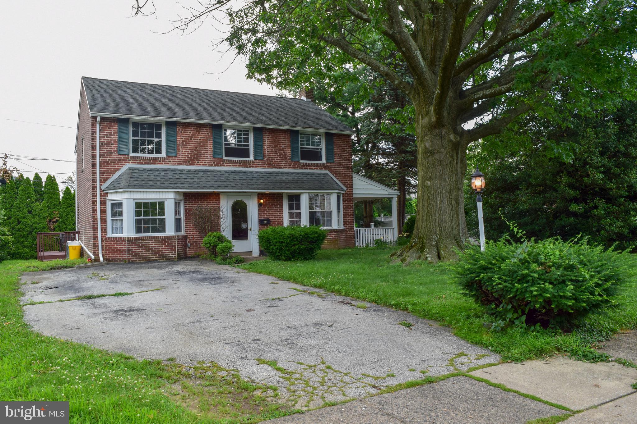 719 Buttonwood Drive Springfield, PA 19064 - Photo 2 of 31 719 Buttonwood Drive front