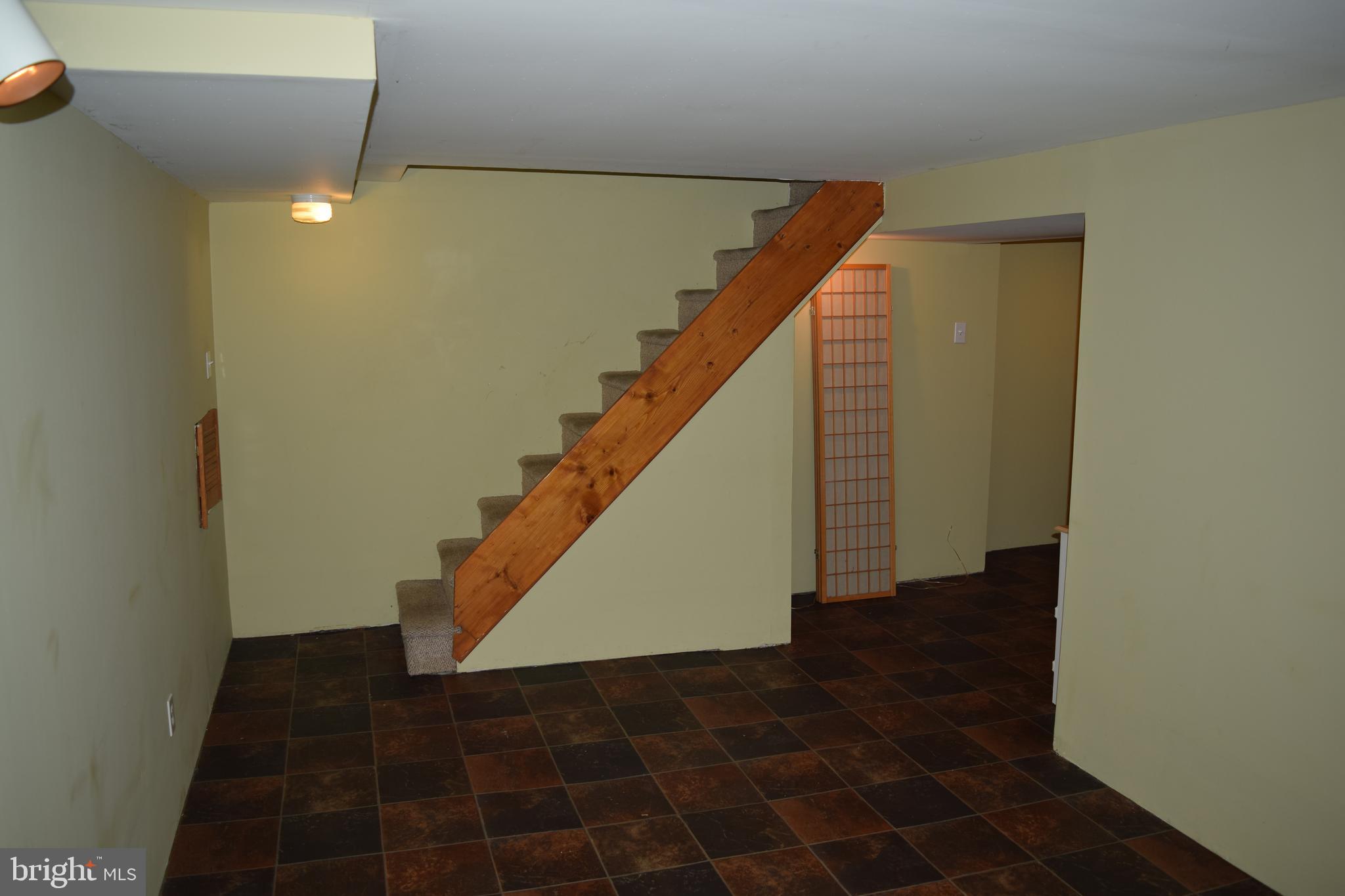 719 Buttonwood Drive Springfield, PA 19064 - Photo 17 of 31 719 Buttonwood Drive finished basement