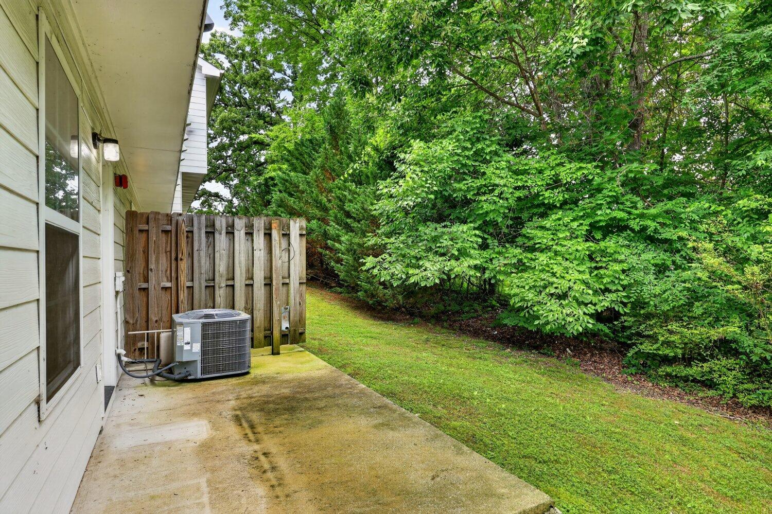1125 Maple Tree Lane Chattanooga, TN 37421 - Photo 4 of 30 Patio
