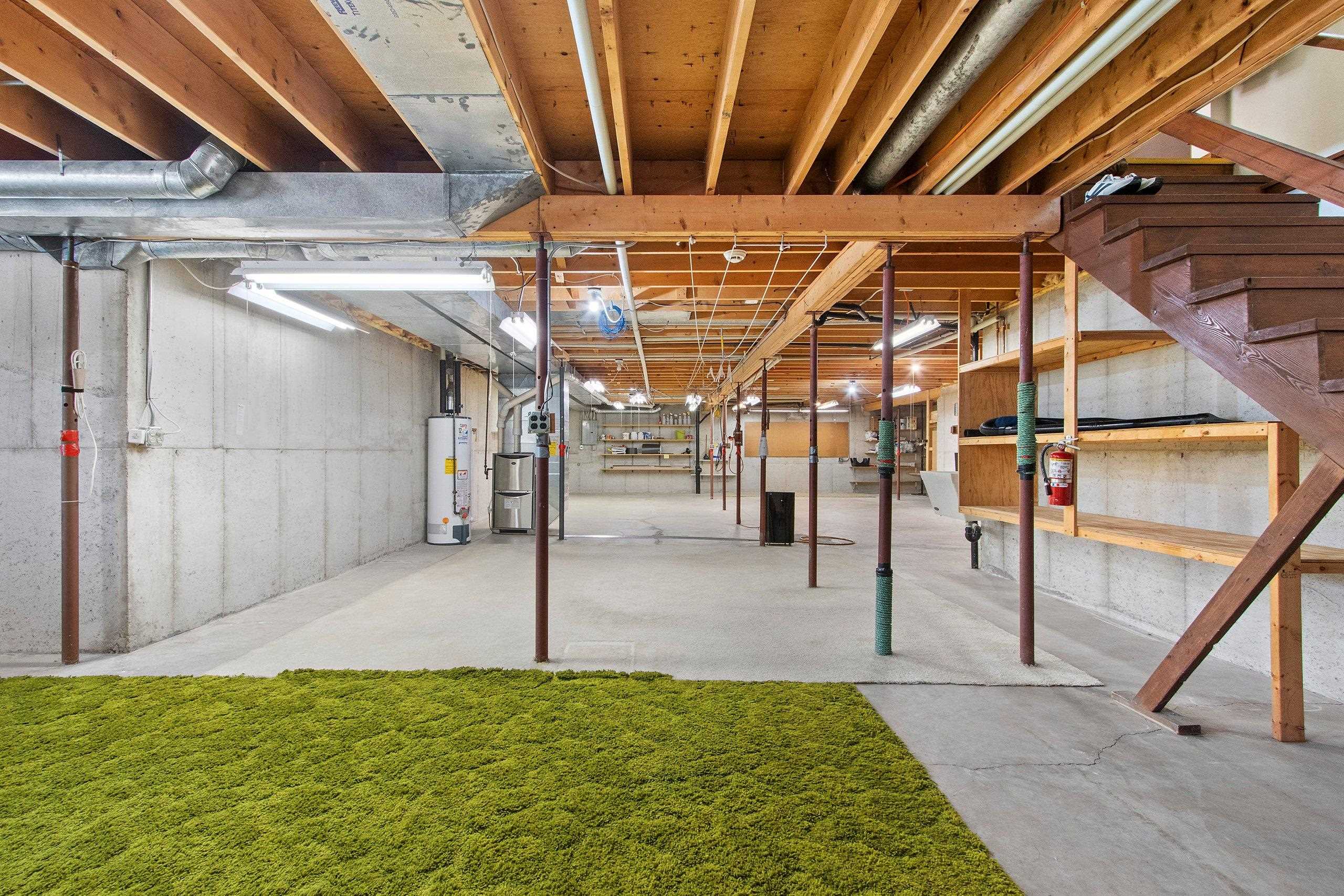 2445 Ingold Court Green Bay, WI 54313 - Photo 49 of 51