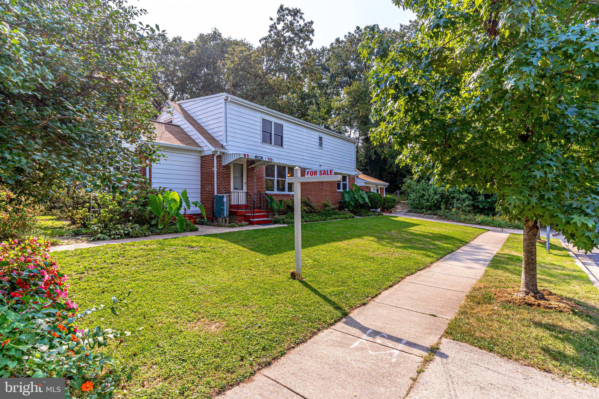 708 Forest Glen Road Silver Spring, MD 20901 - Photo 2 of 91