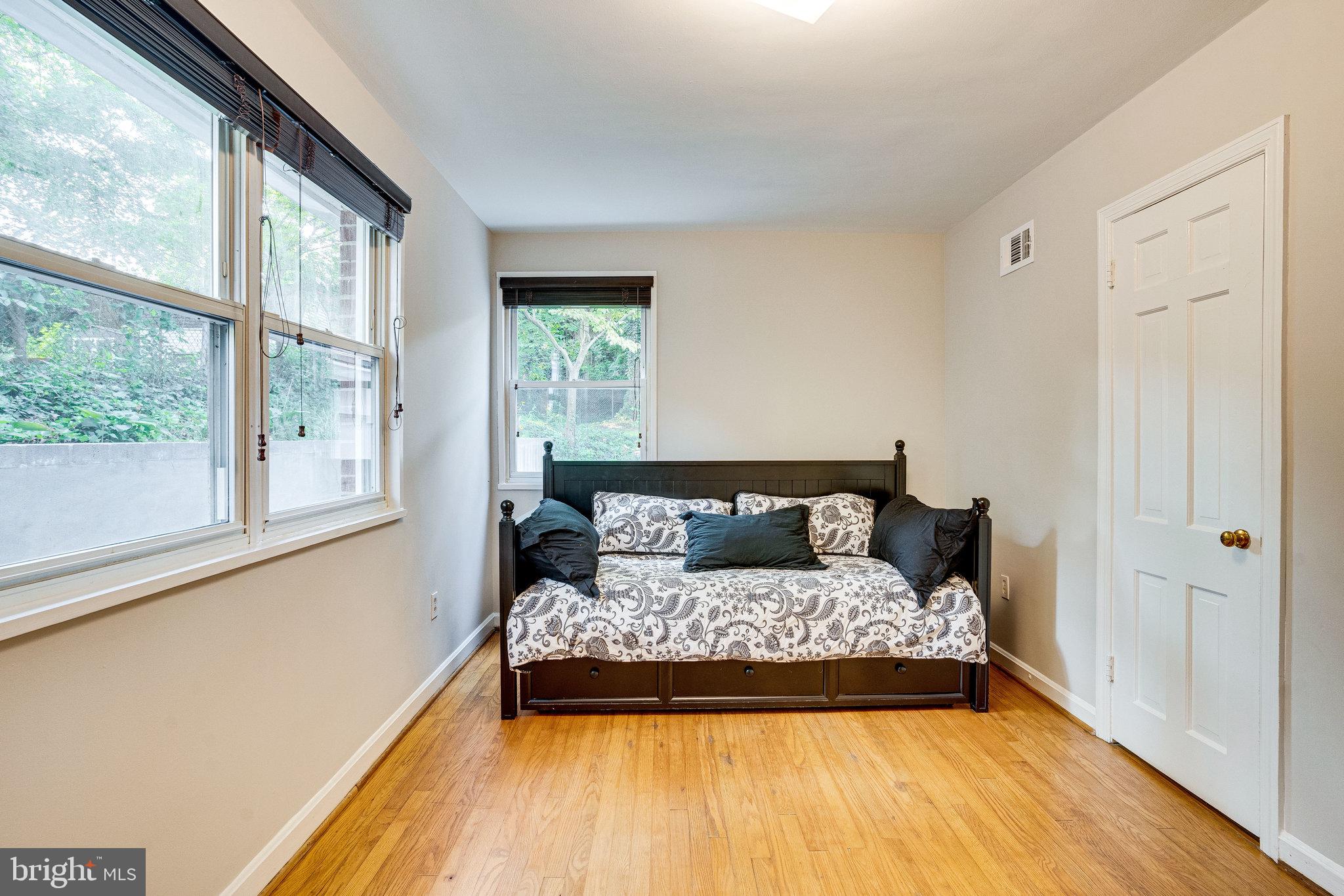 708 Forest Glen Road Silver Spring, MD 20901 - Photo 41 of 91