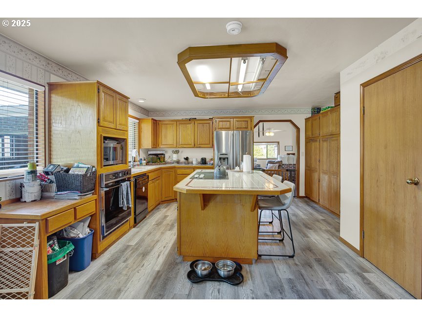 3410 Southeast Hillyard Road Gresham, OR 97080 - Photo 11 of 41