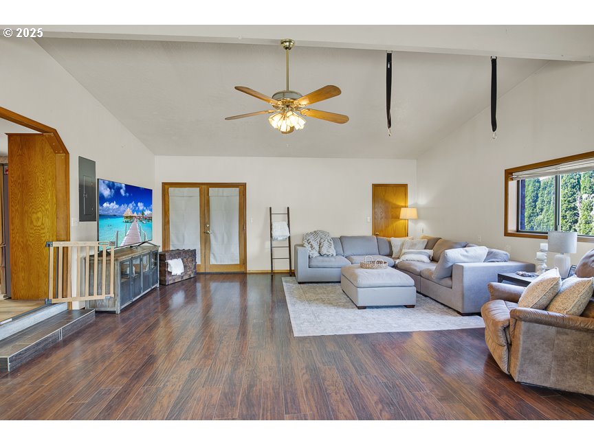 3410 Southeast Hillyard Road Gresham, OR 97080 - Photo 8 of 41