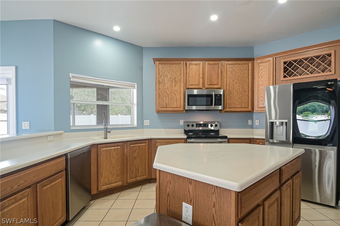 2743 Nature Pointe Loop Fort Myers, FL 33905 - Photo 22 of 47