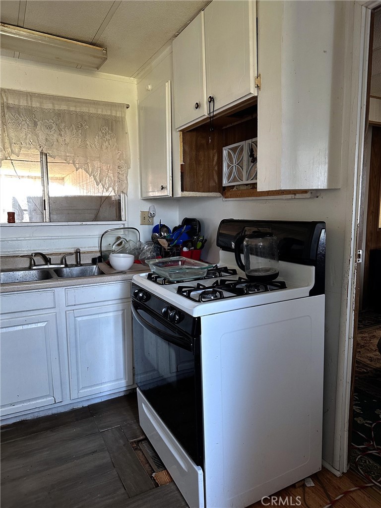 24431 Hoag Road Corning, CA 96021 - Photo 34 of 49