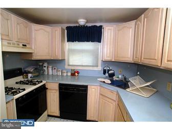 413 Valley View Road Media, PA 19063 - Photo 5 of 5 Kitchen