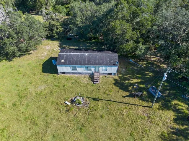 a view of an ocean view